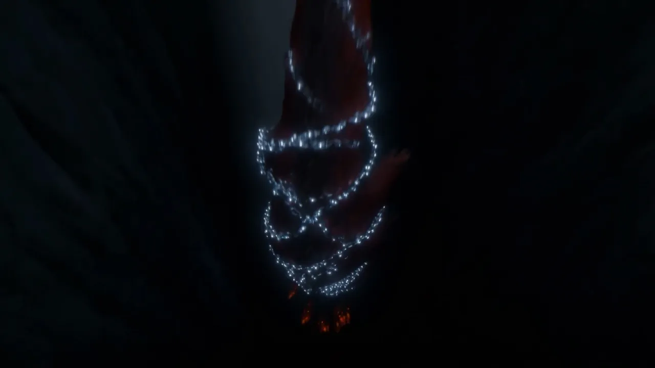 The starlight paying out after him into the dark